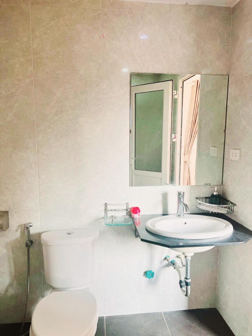 Vang Vieng Th Central Park Hotel Экстерьер фото