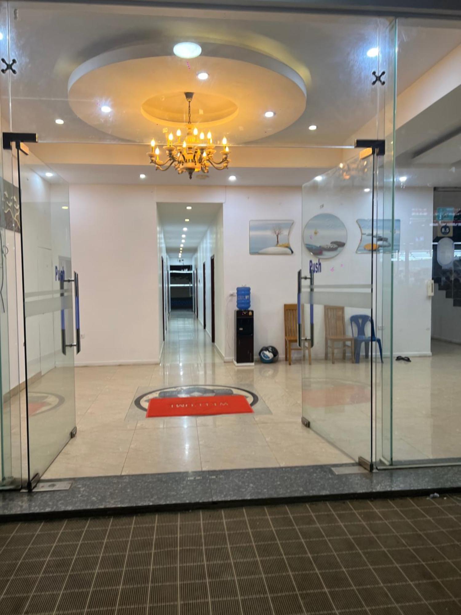 Vang Vieng Th Central Park Hotel Экстерьер фото