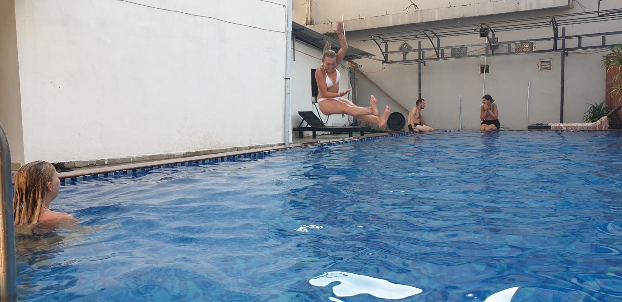 Vang Vieng Th Central Park Hotel Экстерьер фото